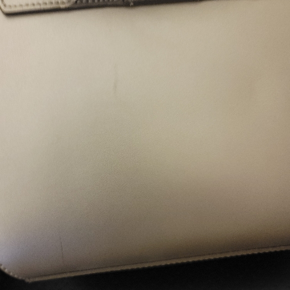 Giorgia Milani Crossbody - Picture 8 of 8